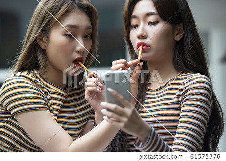 Pair Look Woman 61575376