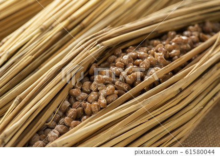 Straw natto 61580044