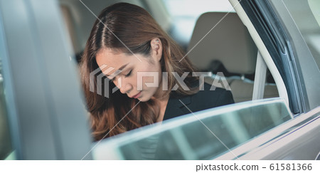 Cropped shot of beautiful asian businesswoman 61581366