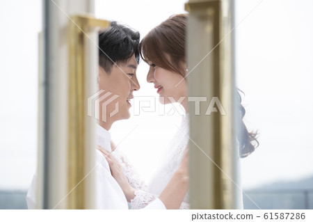 Couple wedding Couple wedding 61587286