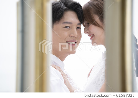 Couple wedding 61587325