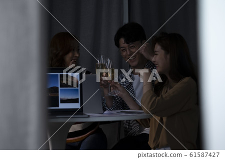 Business meeting Business meeting 61587427