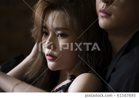 couple couple 61587693