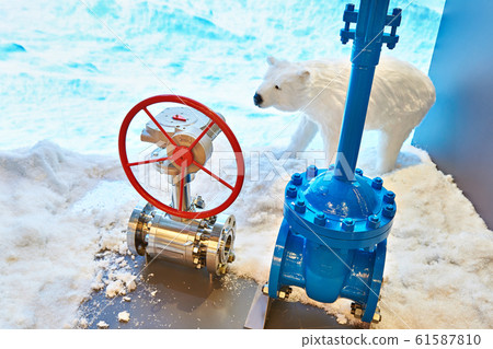 Polar bear and equipment for oil production Polar bear and equipment for oil production 61587810
