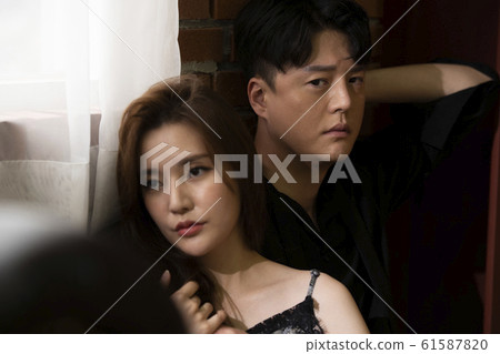 couple couple 61587820