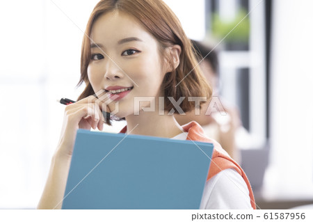 女人的生活方式時尚休閒會議 61587956