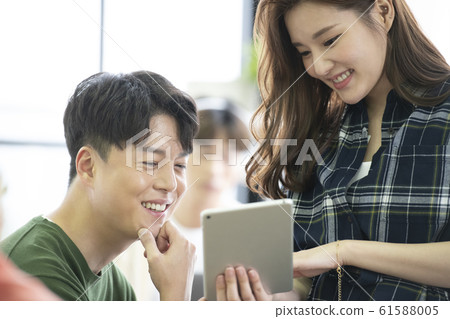 Lifestyle Chic Casual Meeting 61588005