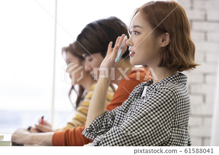 Campus Life Class 61588041