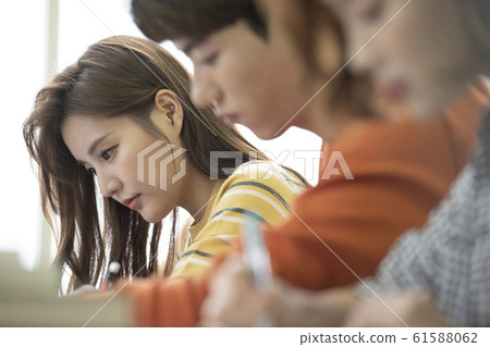 Campus Life Class 61588062