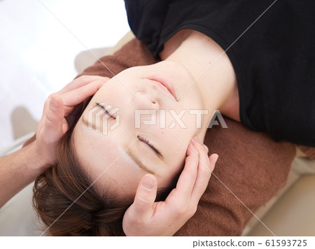 Manipulation / Cairo / Massage image Manipulation / Cairo / Massage image 61593725