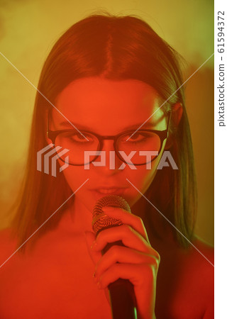 Sexy girl singing song 61594372