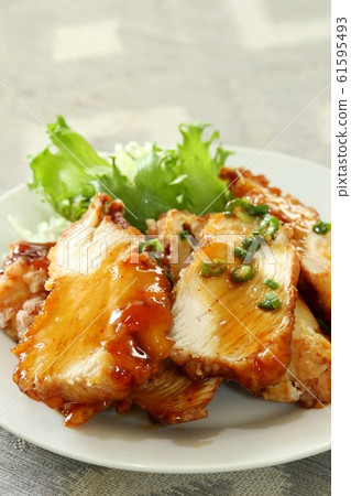 雞肉香炒 雞肉香炒 61595493