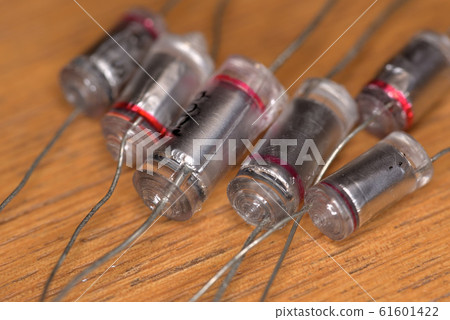 電子元器件,苯乙烯電容器 電子元器件,苯乙烯電容器 61601422