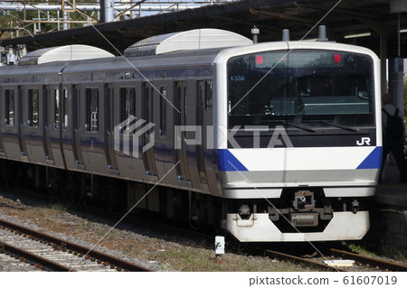 東北幹線E531 Series 3000系列停在黑磯站(未更新) 東北幹線E531 Series 3000系列停在黑磯站(未更新) 61607019