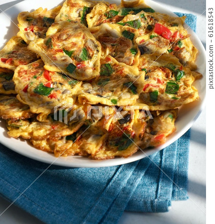 韓國料理雞蛋蘑菇醬 韓國料理雞蛋蘑菇醬 61618543