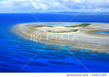 Nagannu and Kerama Islands Aerial 61623160