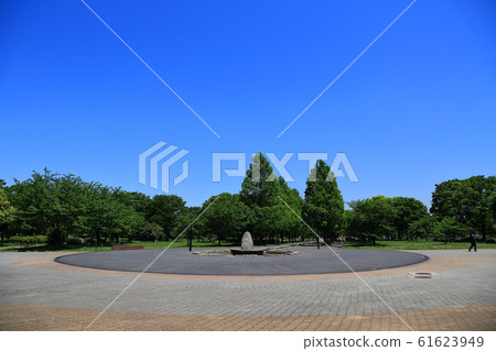 Tonin Park fountain 61623949