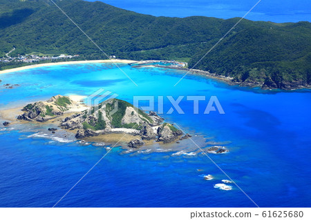 Tokashiki and Kerama Islands Aerial 61625680