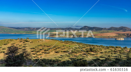 Lake Embalse del Guadalhorce, Ardales Reservoir, 61630316