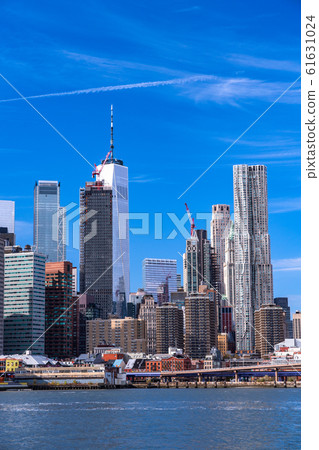 曼哈頓摩天大樓布魯克林大橋公園的“紐約”景觀 61631024