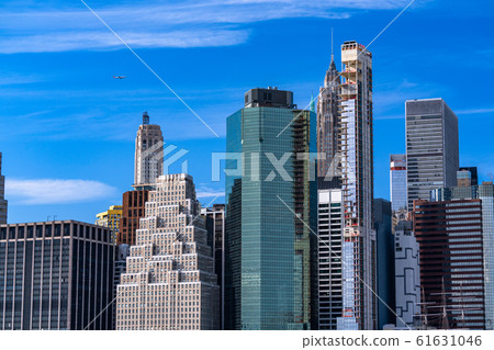 "New York" View of Brooklyn Bridge Park, a skyscraper in Manhattan "New York" View of Brooklyn Bridge Park, a skyscraper in Manhattan 61631046