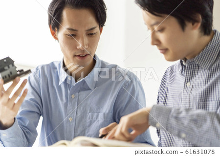 研究生院旨在在招聘開始之前通過一流的建築師考試,並旨在招聘設計辦公室的新畢業生 研究生院旨在在招聘開始之前通過一流的建築師考試,並旨在招聘設計辦公室的新畢業生 61631078