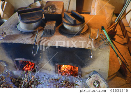 Furnace 61631346