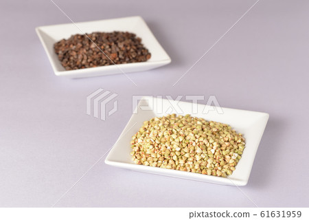 蕎麥麵和蕎麥麵 61631959