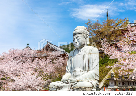 奈良縣坪坂櫻佛像 61634328