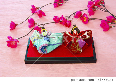 一個娃娃 一個娃娃 61635983