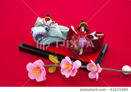 一個娃娃 一個娃娃 61635999