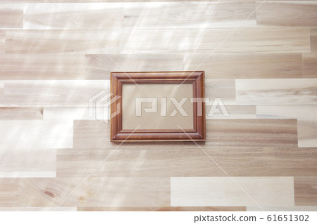 Simple room wooden picture frame Simple room wooden picture frame 61651302