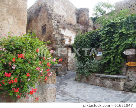 The city of the heavens The city of the heavens 61651847