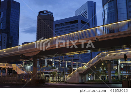 Osaka Umeda / Osaka Station in the early morning Osaka Umeda / Osaka Station in the early morning 61658013