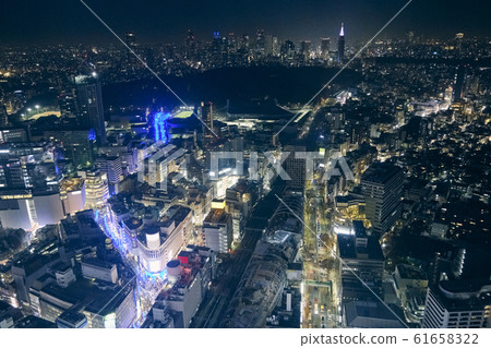 東京是澀谷新城的美麗夜景 東京是澀谷新城的美麗夜景 61658322