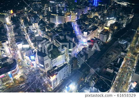 東京是澀谷新城的美麗夜景 61658329