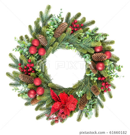 Traditional rustic Christmas wreath 61660182