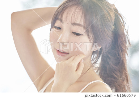 年輕女子，早晨，天氣，房間，房子，美麗 61660579
