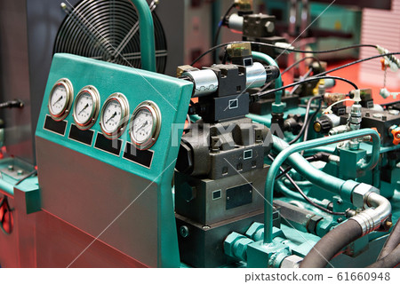 Hydraulic aggregates for drive of working bodies 61660948