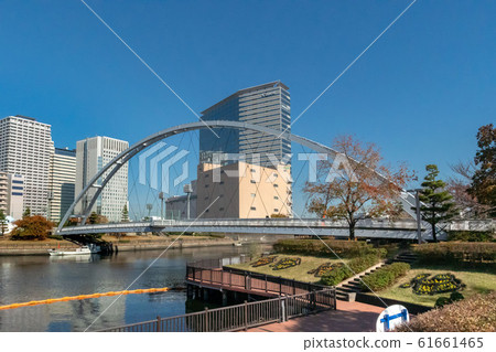 Aisle Bridge Aisle Bridge 61661465