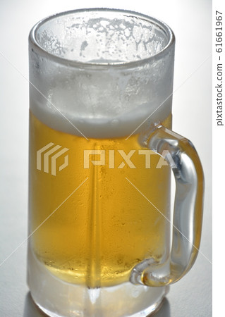 啤酒杯 61661967