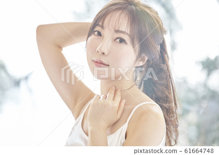年輕女子，早晨，天氣，房間，房子，美麗 61664748