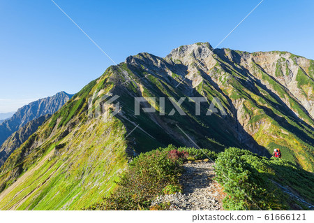 Goryudake Mountain Climbing in Autumn (View of Goryudake from Mt. Shiratake) 61666121