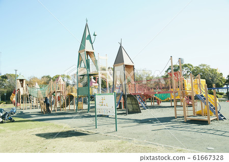 風景公園遊樂場設備 風景公園遊樂場設備 61667328