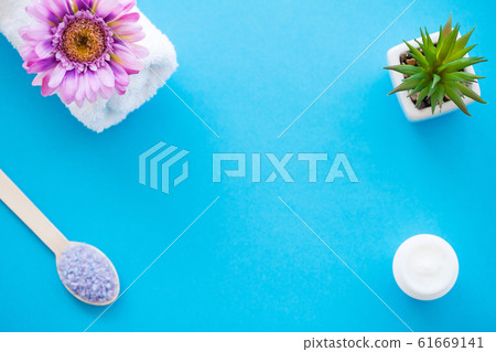 Spa. Sea Salt Grind On Wooden Light Blue Shabby Table Wooden Spoon. Kitchen And Cosmetic Healthy Usage Spa. Sea Salt Grind On Wooden Light Blue Shabby Table Wooden Spoon. Kitchen And Cosmetic Healthy Usage 61669141