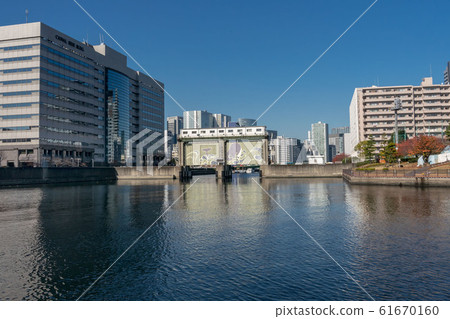 目黑河鎖門 61670160