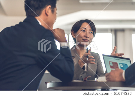 商業場景 61674583