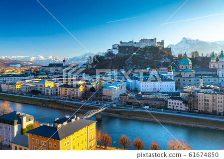 Beautiful panoramic view of the historic city of Salzburg in winter, Austria Beautiful panoramic view of the historic city of Salzburg in winter, Austria 61674850