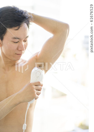Full-length hair removal Men Men's esthetics Beautiful skin Permanent hair removal Waste hair treatment Full-length hair removal Men Men's esthetics Beautiful skin Permanent hair removal Waste hair treatment 61676529
