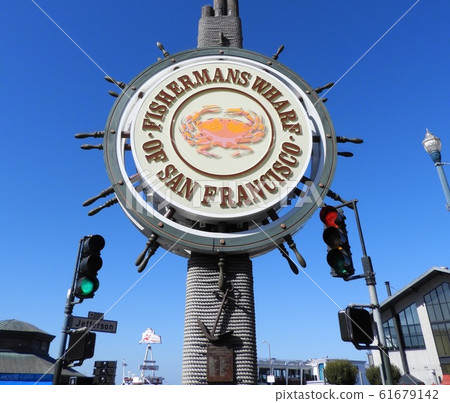 Fisherman's Wharf 61679142